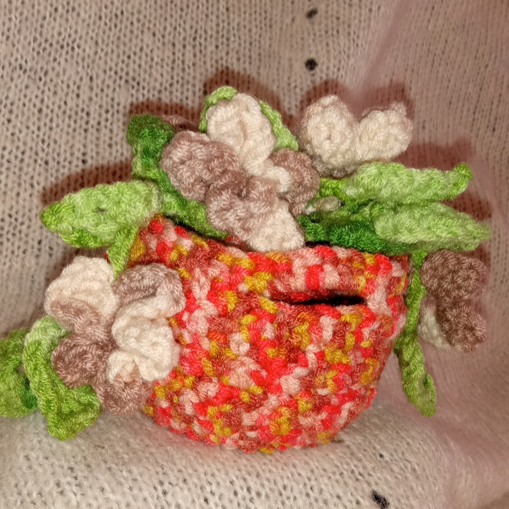 Colorful Mini Crochet Basket - Picture 6 of 6